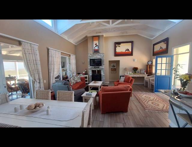 4 BEDROOM HOUSE FOR SALE IN PINNACLE POINT GOLF ESTATE